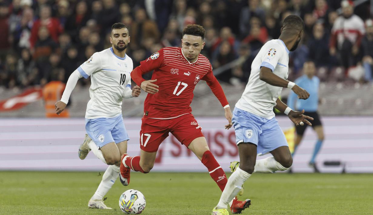 Sedangkan Israel berada di peringkat kelima klasemen. Mereka unggul satu poin atas Belarusia yang terbenam di dasar klasemen sementara. (Salvatore Di Nolfi/Keystone via AP)