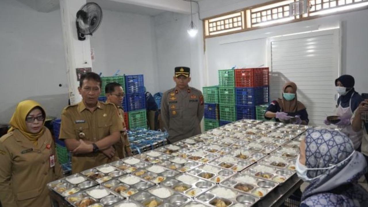 Bupati Bojonegoro Pastikan Menu MBG Aman Dikonsumsi, Ternyata Ini Alasannya!