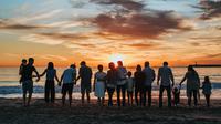 Ilustrasi liburan, piknik keluarga. (Photo by Tyler Nix on Unsplash)