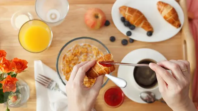 Pikir Dua Kali Sebelum Mengonsumsi 6 Menu Sarapan Ini