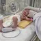 Sabreen Jouda, nama bayi prematur yang diselamatkan dari perut ibunya yang meninggal usai diserang roket Israel. (dok. AP Photo/Mohammad Jahjouh)