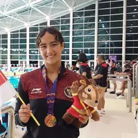 Masniari Wolf berhasil meraih medali emas untuk nomor 50 meter gaya punggung putri saat SEA Games 2023 di Aquatics Center, Kamboja, pada Minggu [7/5/2023]. [Foto: IG/pbrsi].