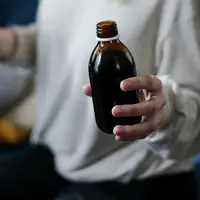 Rumor paracetamol cair menjadi penyebab gangguan ginjal akut pada anak telah menyebar, IDAI keluarkan pernyataan klarifikasi. (pexels.com/cotonbro)