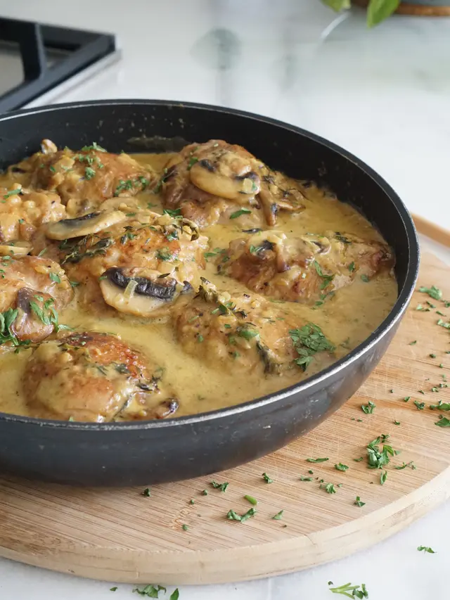 Ayam Krim Kari Jamur ala Chef Putri Miranti