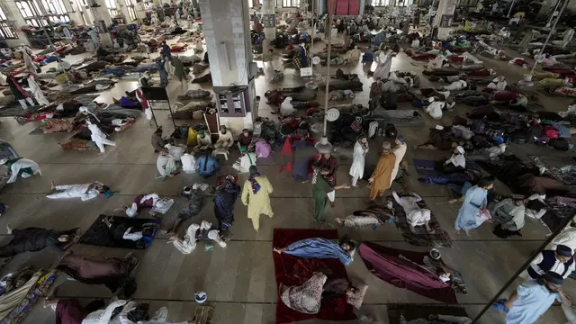 Itikaf di Pakistan