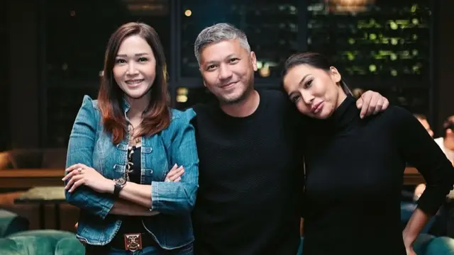 Pesona Maia Estainty saat hadir di ultah Gading Marten