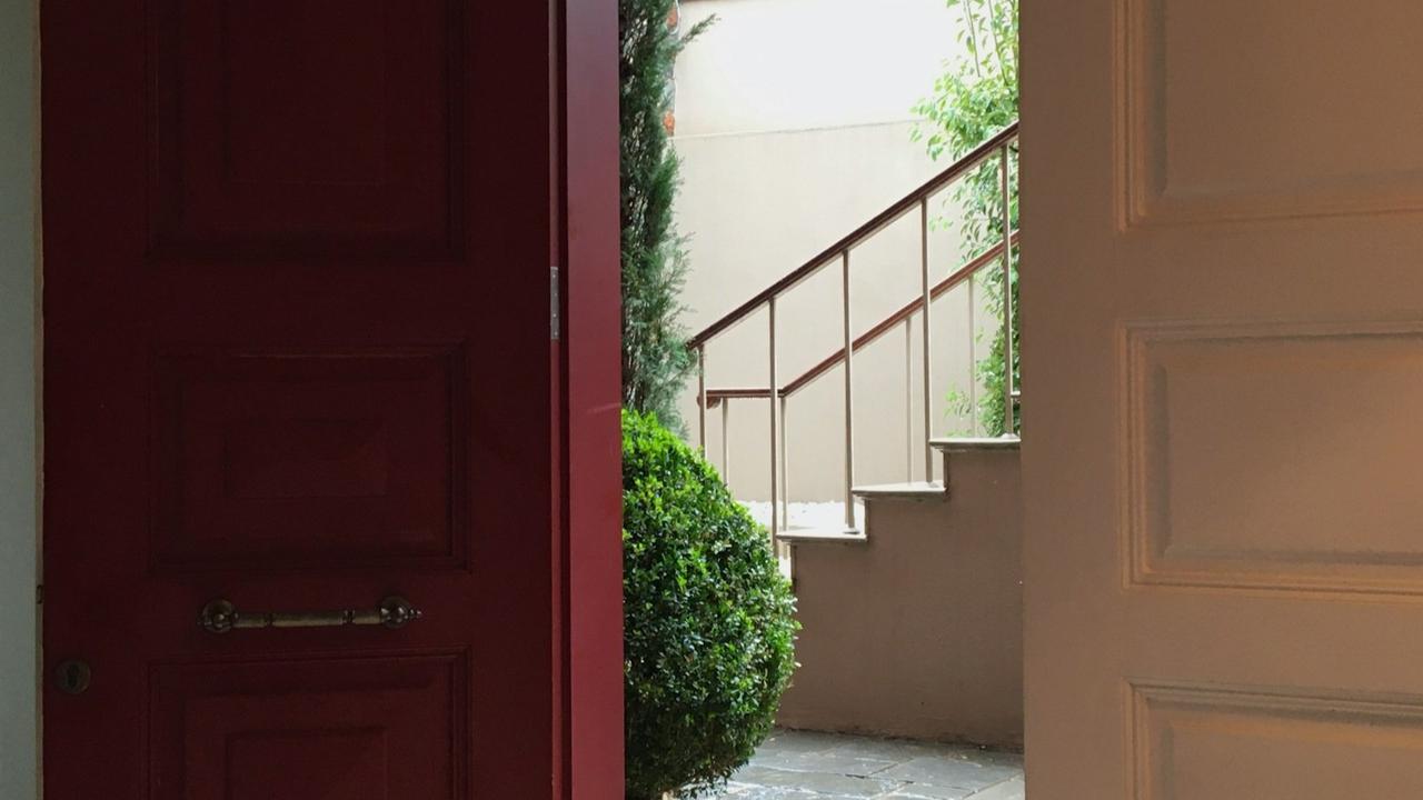Model Pintu Minimalis Terbaru untuk Rumah Modern