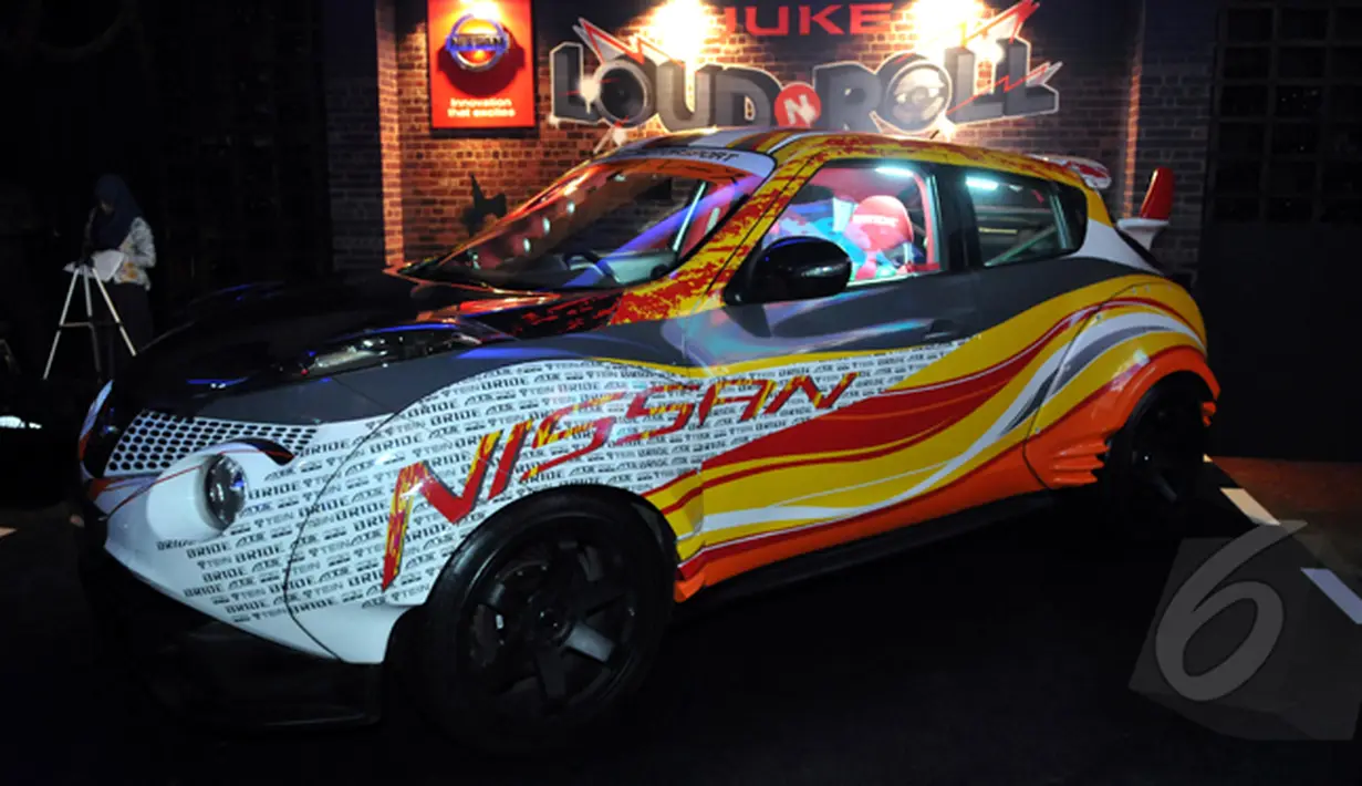PT Nissan Motor Indonesia (NMI) memperkenalkan Juke Revolt yang menjadi varian terbaru dari Juke, SCBD Jakarta, Kamis (12/2/2015). (Lipuatan6.com/Panji Diksana)