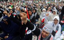 FOTO: Aliansi Rakyat Indonesia Bela Palestina Kecam Serangan Brutal Israel di Patung Kuda