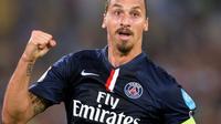 KAGUM - Penyerang PSG, Zlatan Ibrahimovic, mengaku mengagumi Wayne Rooney. (Daily Mirror)