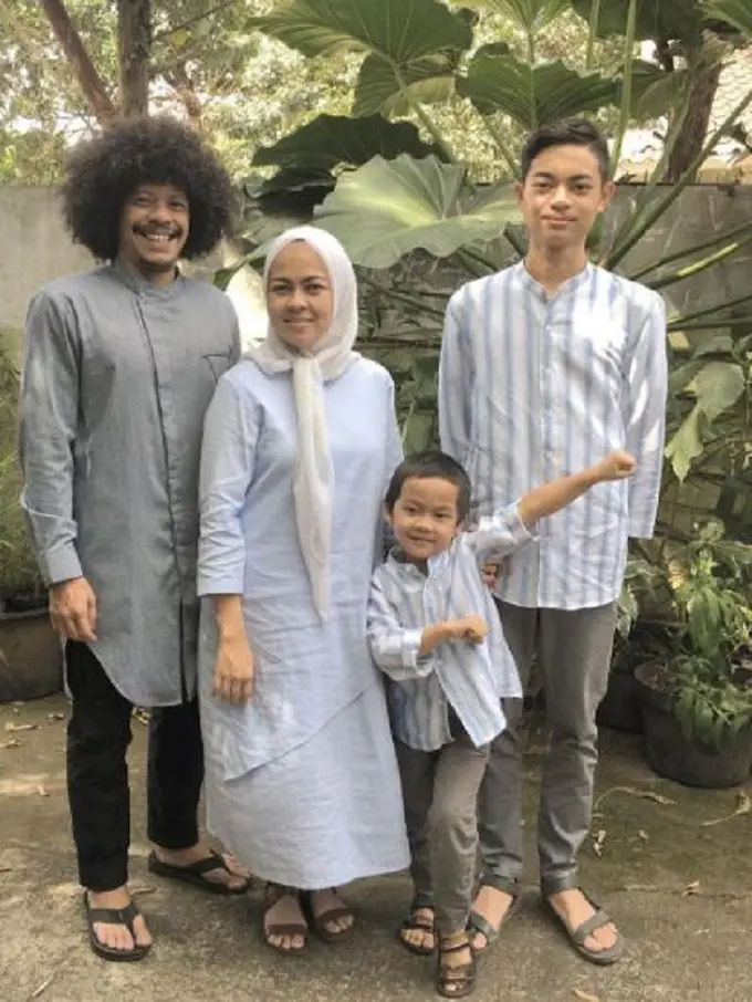 [Bintang] Edi Brokoli dan Istri