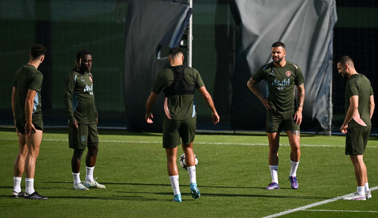 Manchester City dan Inter Milan sama-sama tampil baik di liga domestik masing-masing. (Oli SCARFF/AFP)