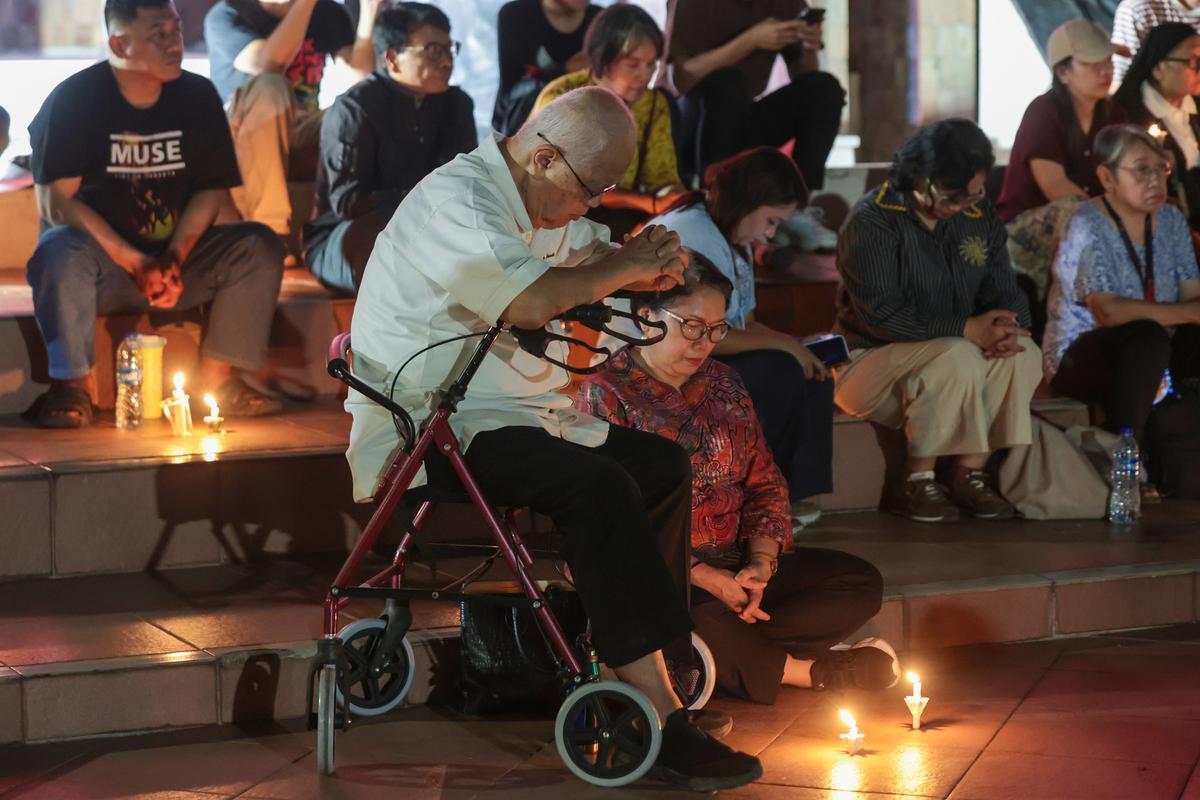 Aksi Doa Bersama Jadi Seruan untuk Hentikan Karhutla