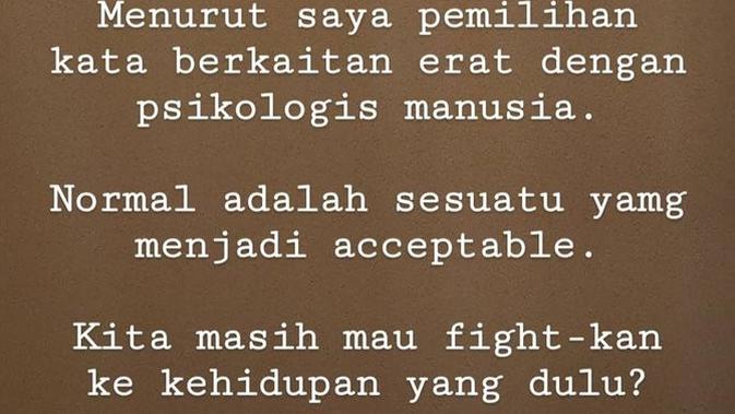 Unggahan Atiqah Hasiholan di Instagram (https://www.instagram.com/p/CAso_GOJM-F/)