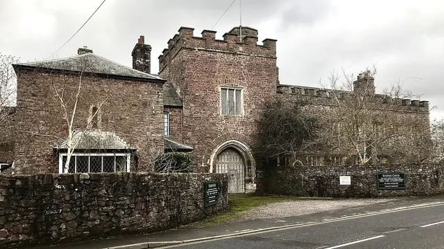 Tiverton Castle