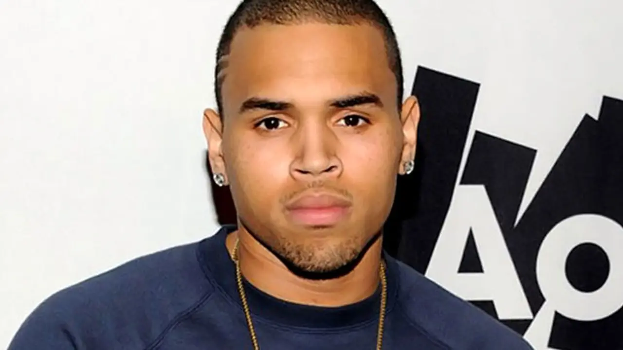 chris-brown-131029b.jpg