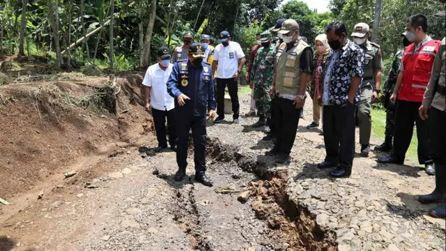 Sebanyak 42 rumah terdampak bencana tanah bergerak di Dayeuhluhur, Cilacap, Jawa Tengah. (Foto: Liputan6.com/BPBD CLP)