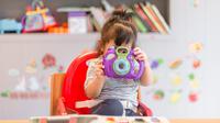 ilustrasi anak bermain/Photo by Tanaphong Toochinda on Unsplash