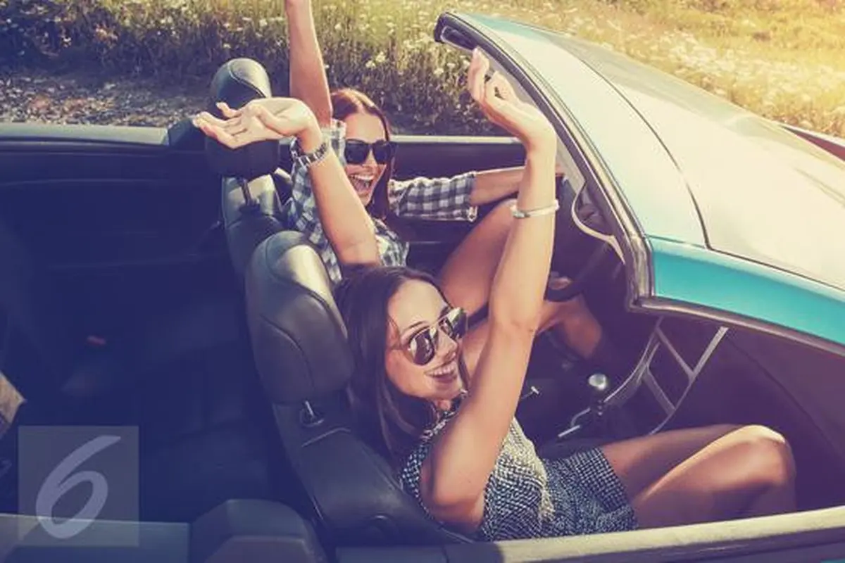 8 Barang yang Wajib Dibawa saat Traveling agar Tetap Stylish