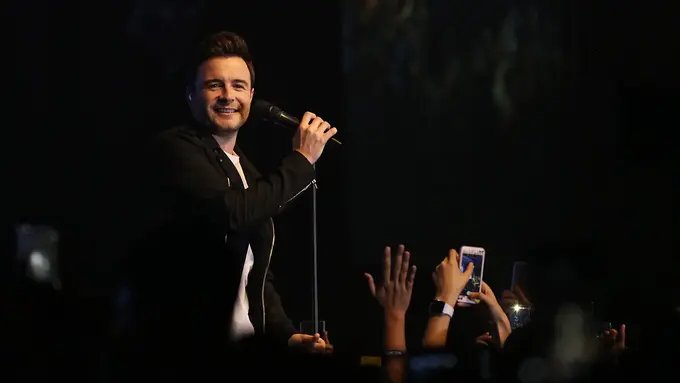 [Bintang] Shane Filan Siap Gelar Konser Lagi di Indonesia