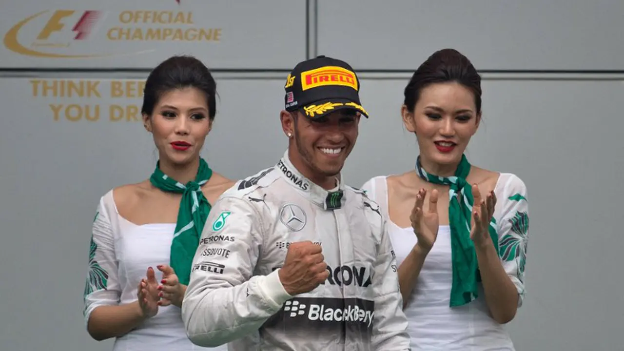 Hamilton Yakin Juara di GP Bahrain (BERES)