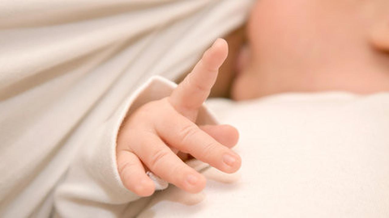 Amankah menyusui saat ibu terkena flu?