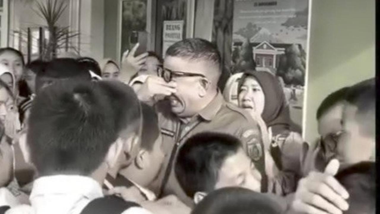 Buntut Video Mutasi Viral, Wali Kota dan Kepsek SMPN 1 Prabumulih Dipanggil Kemendagri