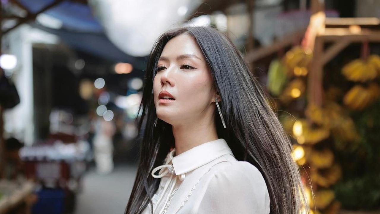 Pemotretan Nita Gunawan di Pasar