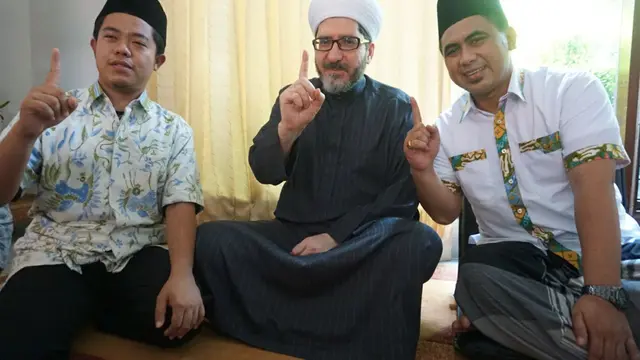 Calong Wakil Gubernur Jawa Tengah Taj Yasin bersama Rektor Universitas Ahmad Kaftaro Damascus Syaikh Muhammad Syarif As Showaf  (Dok. Tim Media Taj Yasin)