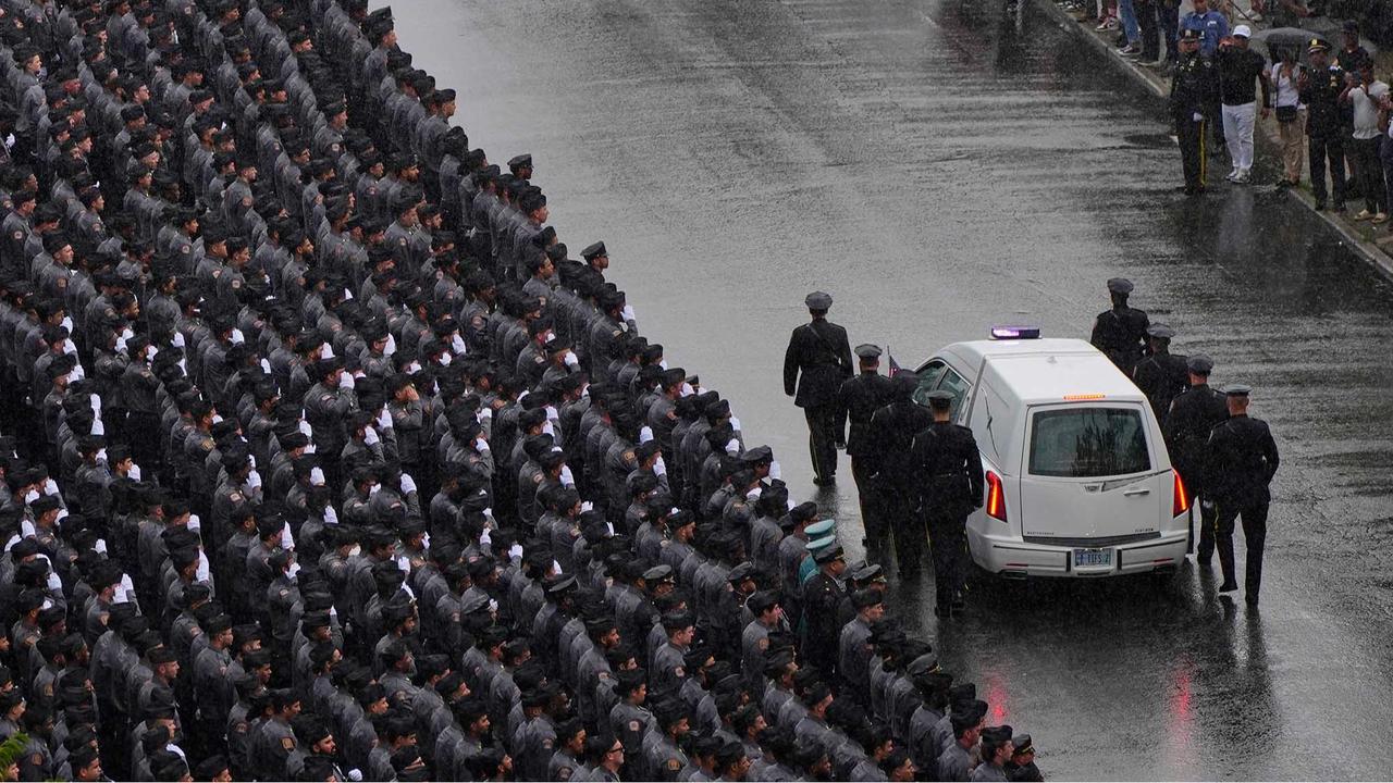 FOTO: Penghormatan Terakhir untuk Didarul Islam, Polisi Muslim New York yang Gugur Saat Penembakan Massal