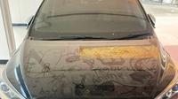 Mobil dinas Wabup Jember