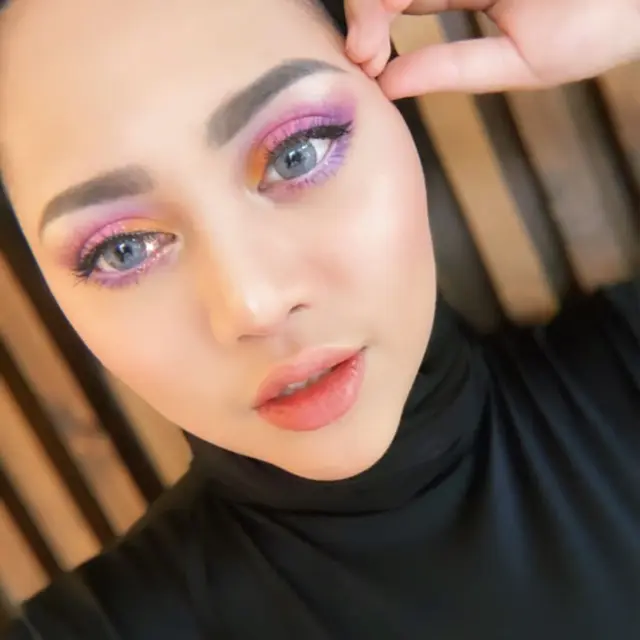 ilustrasi gaya makeup lebaran ala Rachel Vennya/instagram: @rachelvennya