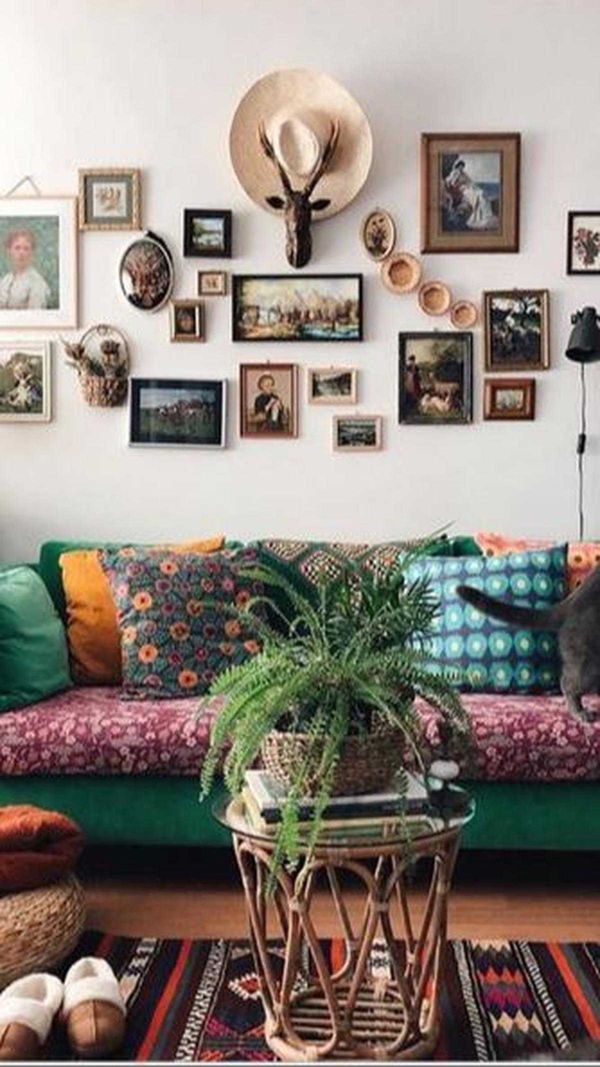 Desain Interior Rumah Jungalow di Ruang Tamu