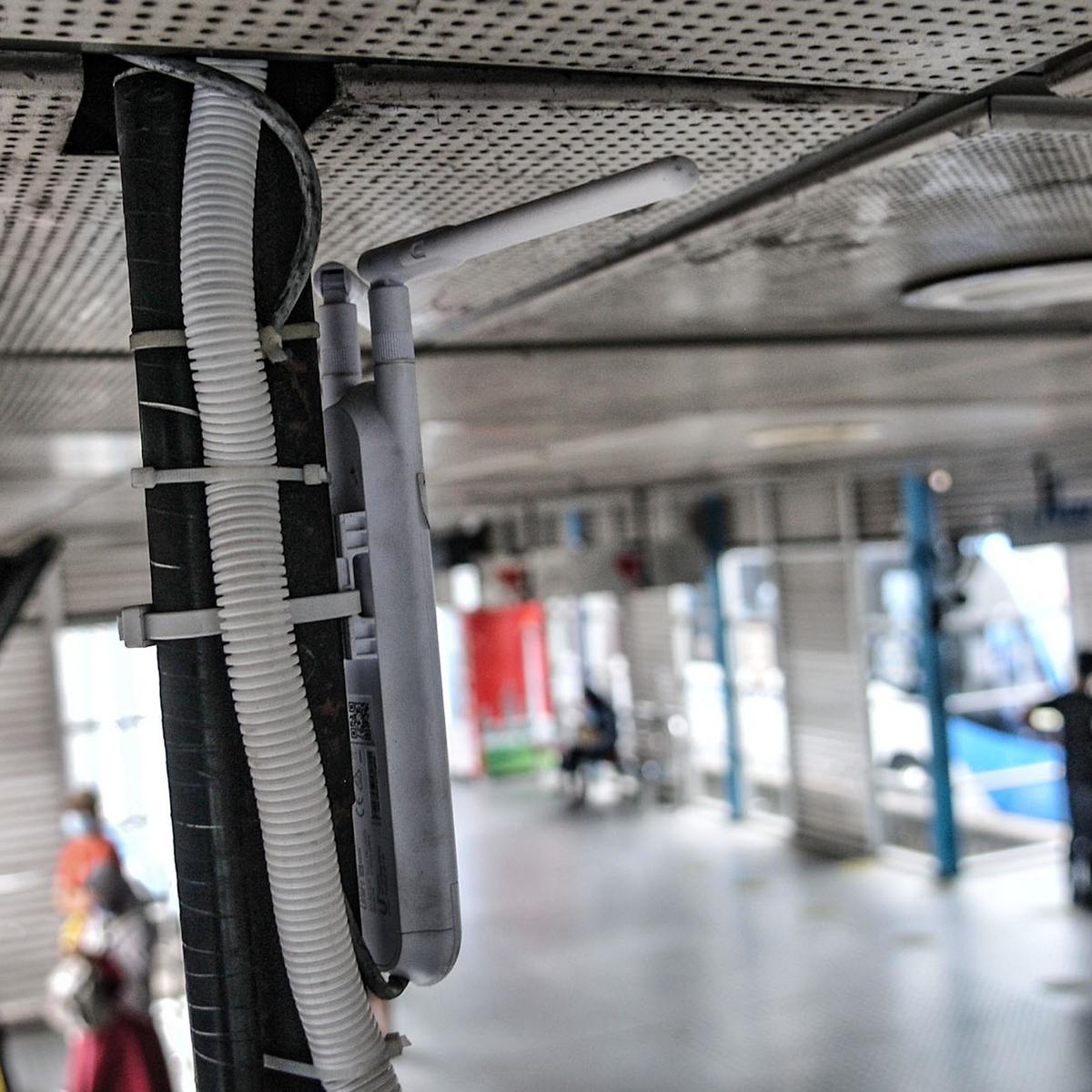 FOTO: Transjakarta Perluas Fasilitas Wifi Gratis di 7 Koridor