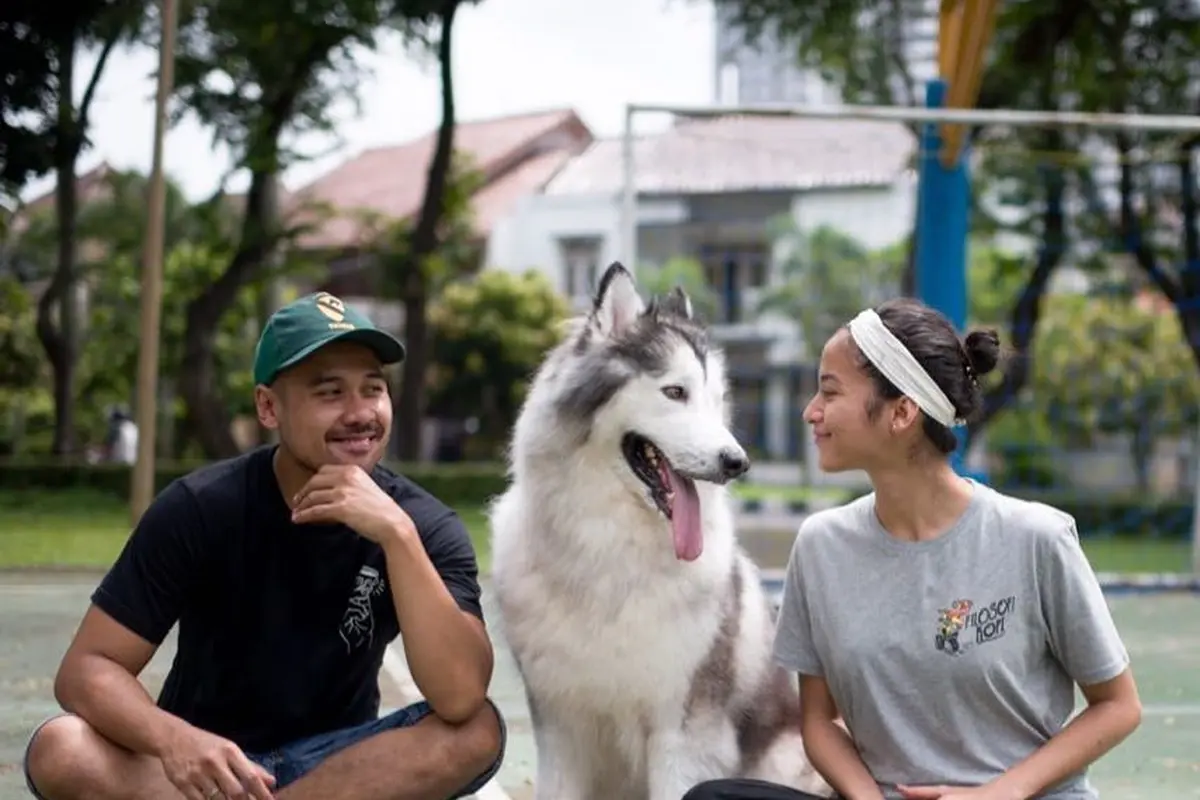 [Bintang] Putri Marino dan Chicco Jerikho