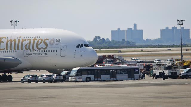 Penumpang Pesawat Emirates