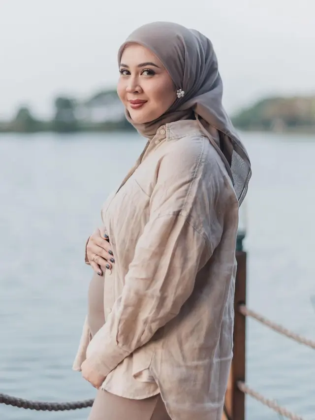 Kesha Ratuliu Umumkan Kehamilan Ketiga (Instagram/@kesharatuliu05)