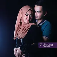 Makin Mesra, Ini Arti Sang Istri Menurut Tommy Kurniawan