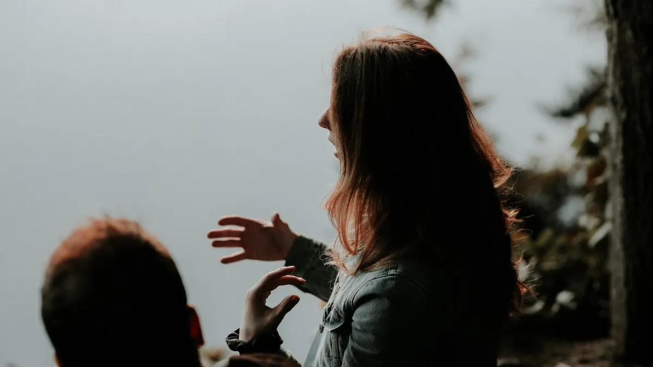 2. Singkirkan Stigma tentang Kecanduan Judi Online