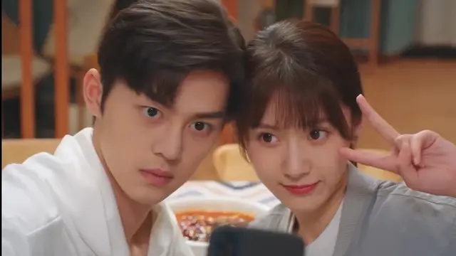 Party A Who Lives Beside Me (Dok. Vidio)