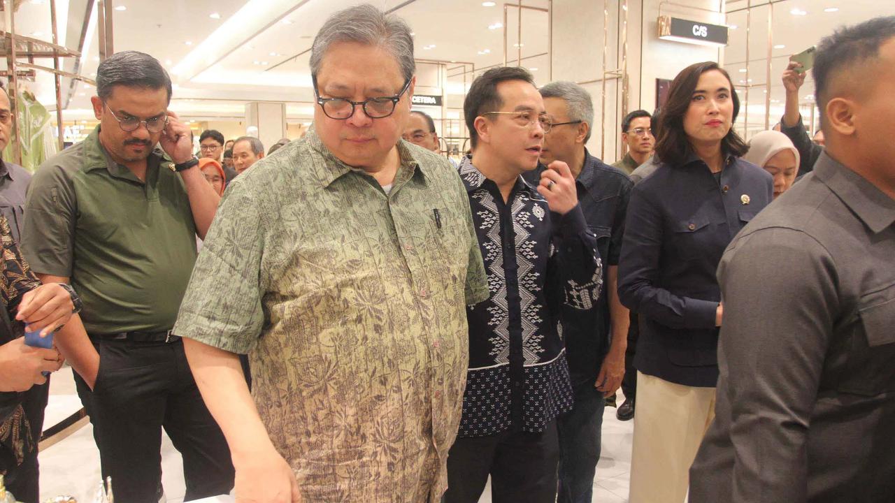 FOTO: Pemerintah Tinjau Penerapan Work From Anywhere Jelang Libur Akhir Tahun