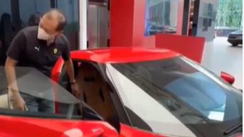 Pria Tajir Ini Bocorkan Biaya Perawatan Ferrari Miliknya, Sekali Service Habiskan Duit Rp63 Juta
