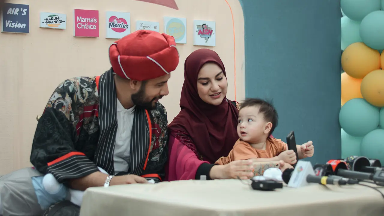 Ammar Zoni dan Irish Bella.