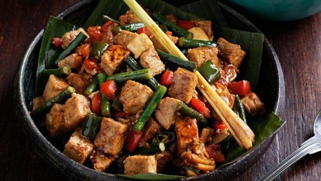 Resep tumis tahu tempe dan kacang panjang pedas manis