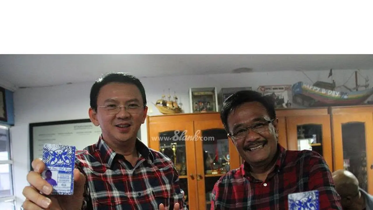 Pasangan Cagub cawagub DKI Jakarta Basuki Tjahaja Purnama alias Ahok dan Djarot Saiful Hidayat