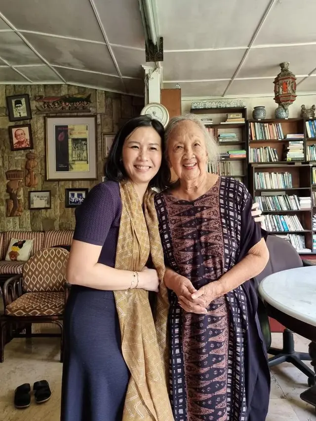 Veronica Tan Setelah 8 Tahun Bercerai. [@veronicatan_official]