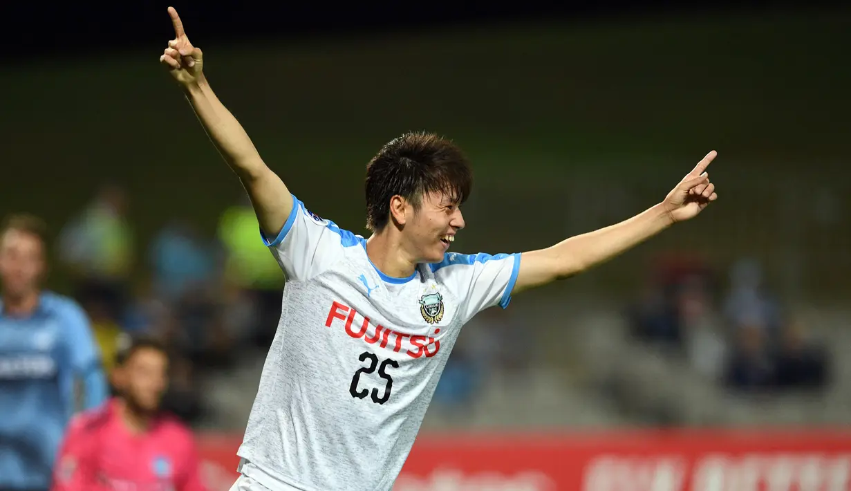 Gelandang berusia 25 tahun, Ao Tanaka baru saja bergabung dengan klub Inggris yang berlaga di Championship, Leeds United pada awal musim 2024/2025 usai meninggalkan Fortuna Dusseldorf. Bersama Kawasaki Frontale ia sukses mempersembahkan 3 gelar juara J1 League pada 2017, 2018 dan 2020. (AFP/Saeed Khan)