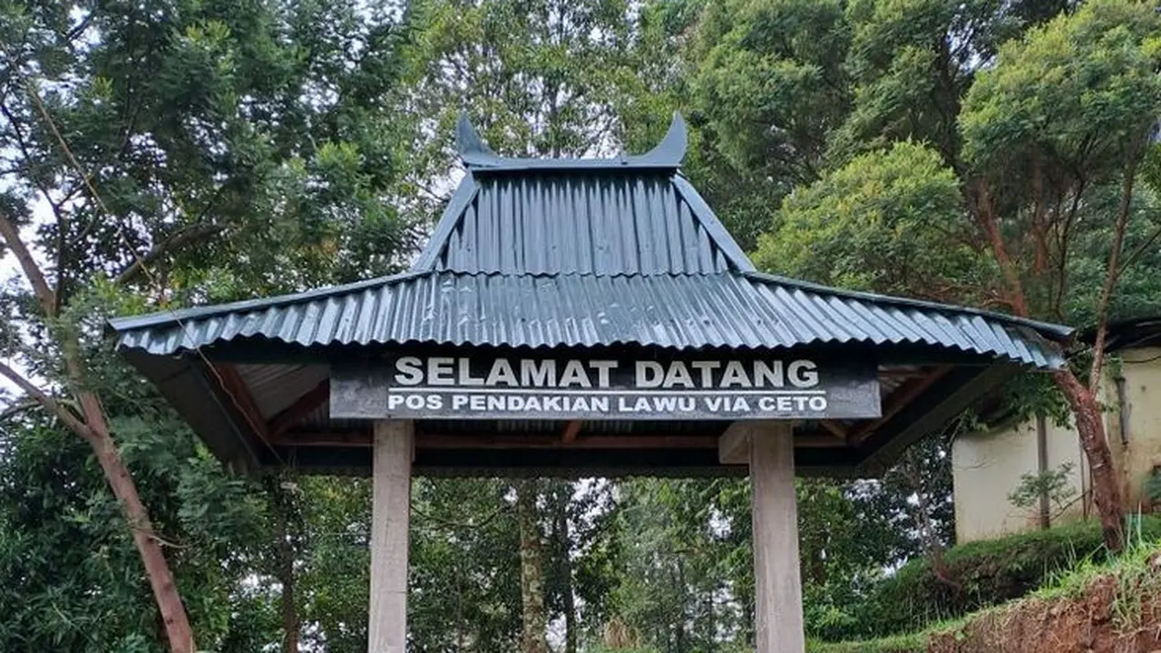 Pintu rimba Gunung Lawu