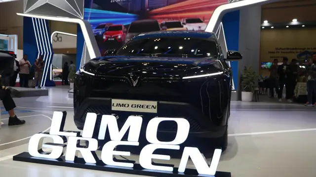 VinFast Limo Green