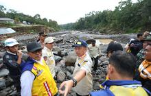 Kasatgas Tito Tinjau Kondisi Jalan Werlah di Bener Meriah, Siapkan Jalur Alternatif